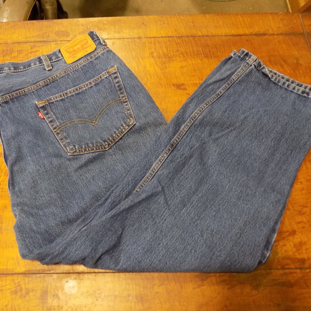 Levi’s 550 Relaxed Fit Jeans Men’s 48x32 Dark Wash Like New Denim